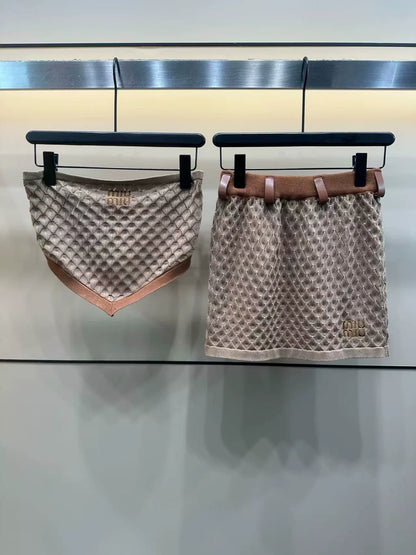 m 25 Summer new style dark pattern diamond tube top + skirt suit