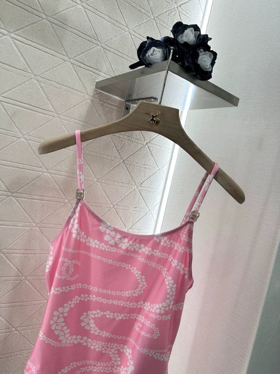 C 25 Neuer bedruckter Neckholder-Badeanzug 