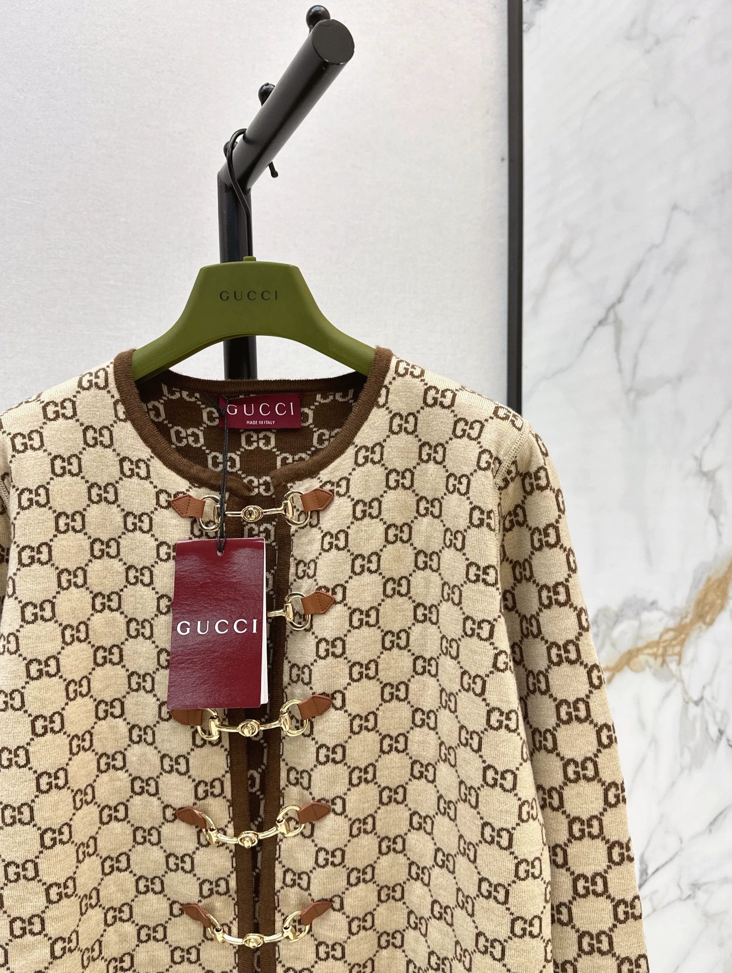G New 25 Camel Apricot Cashmere Monogram Knit Cardigan
