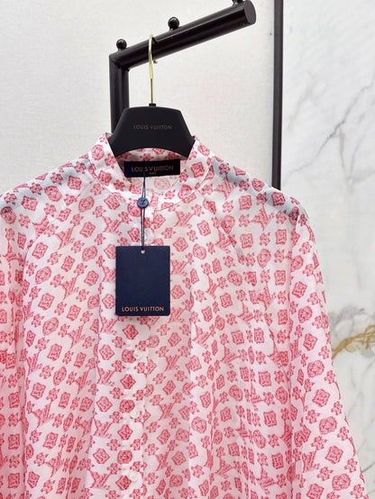 L 25 New irregular cape style shirt