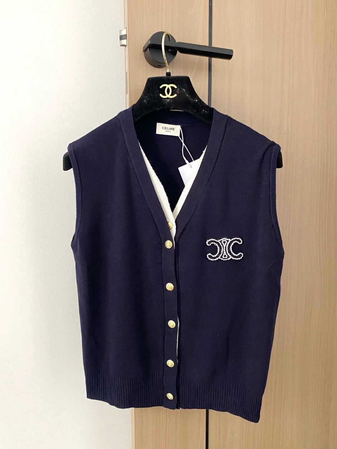 CE 25 new single-breasted sleeveless knitted vest