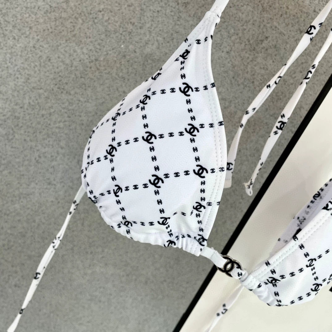 C 25 New white bikini set