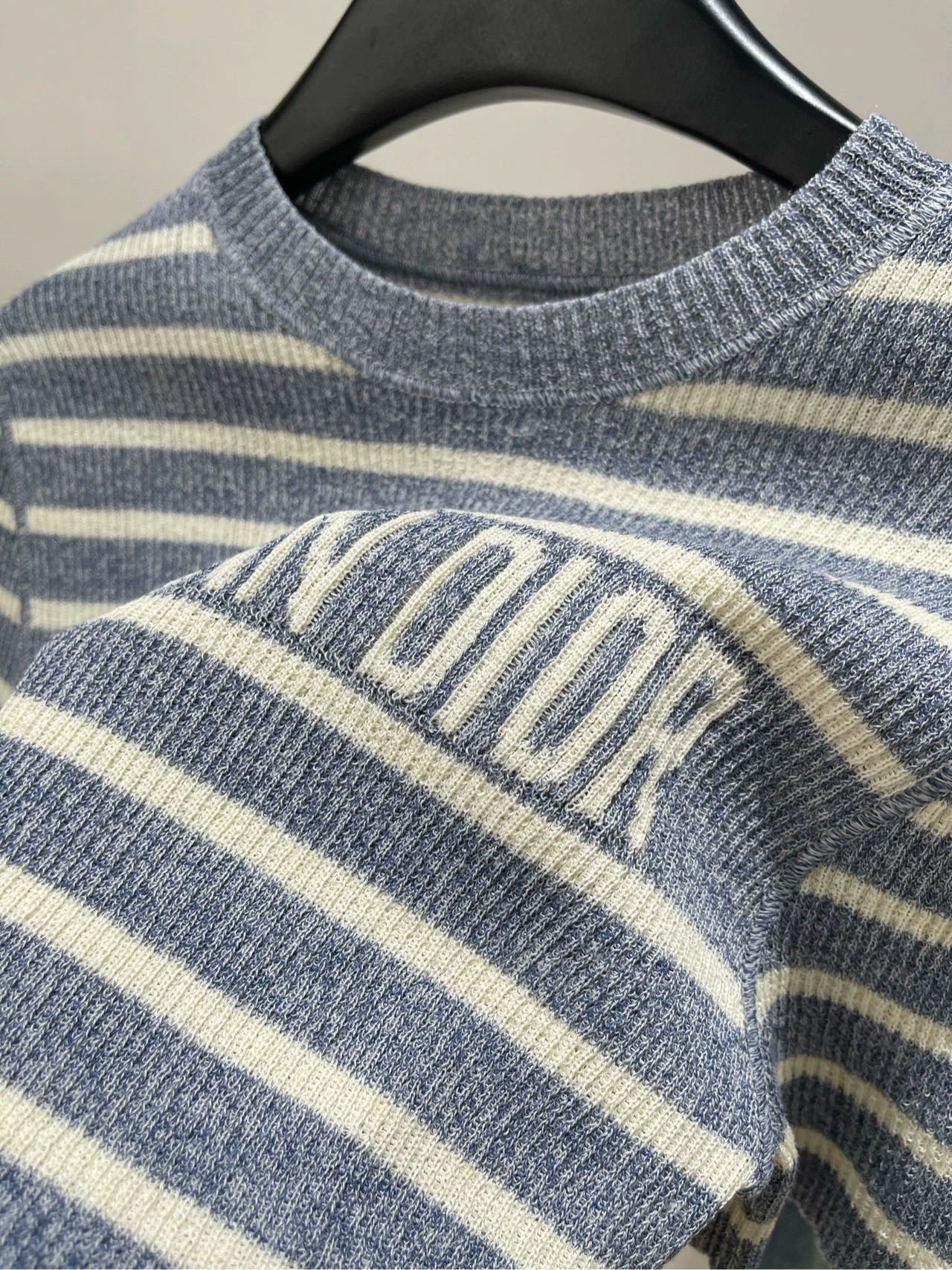 D 25Striped Linen Knit Short Sleeve Gray Blue