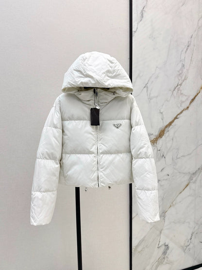 P 25 Bread Short Hooded Down Jacket