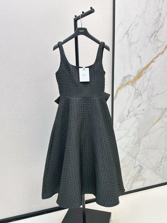 Di 25 New Black and Gold Bowknot Back Waist Suspender Dress