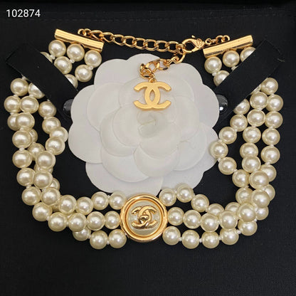 C Palace style three-layer pearl necklace
