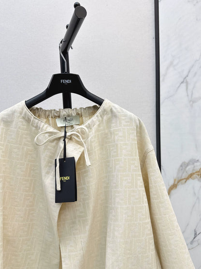 Fe 25 letter print cape coat