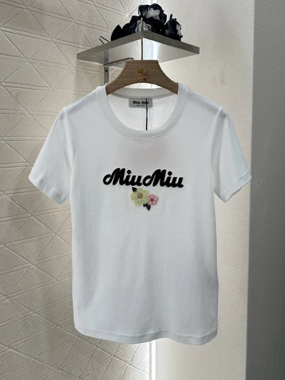 M 25 Floral Beaded Round Neck Short Sleeve T-Shirt