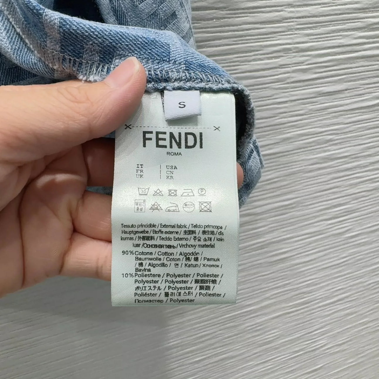 F 25 New Lettered Jacquard Zipper Lapel Short Sleeve Denim Jacket