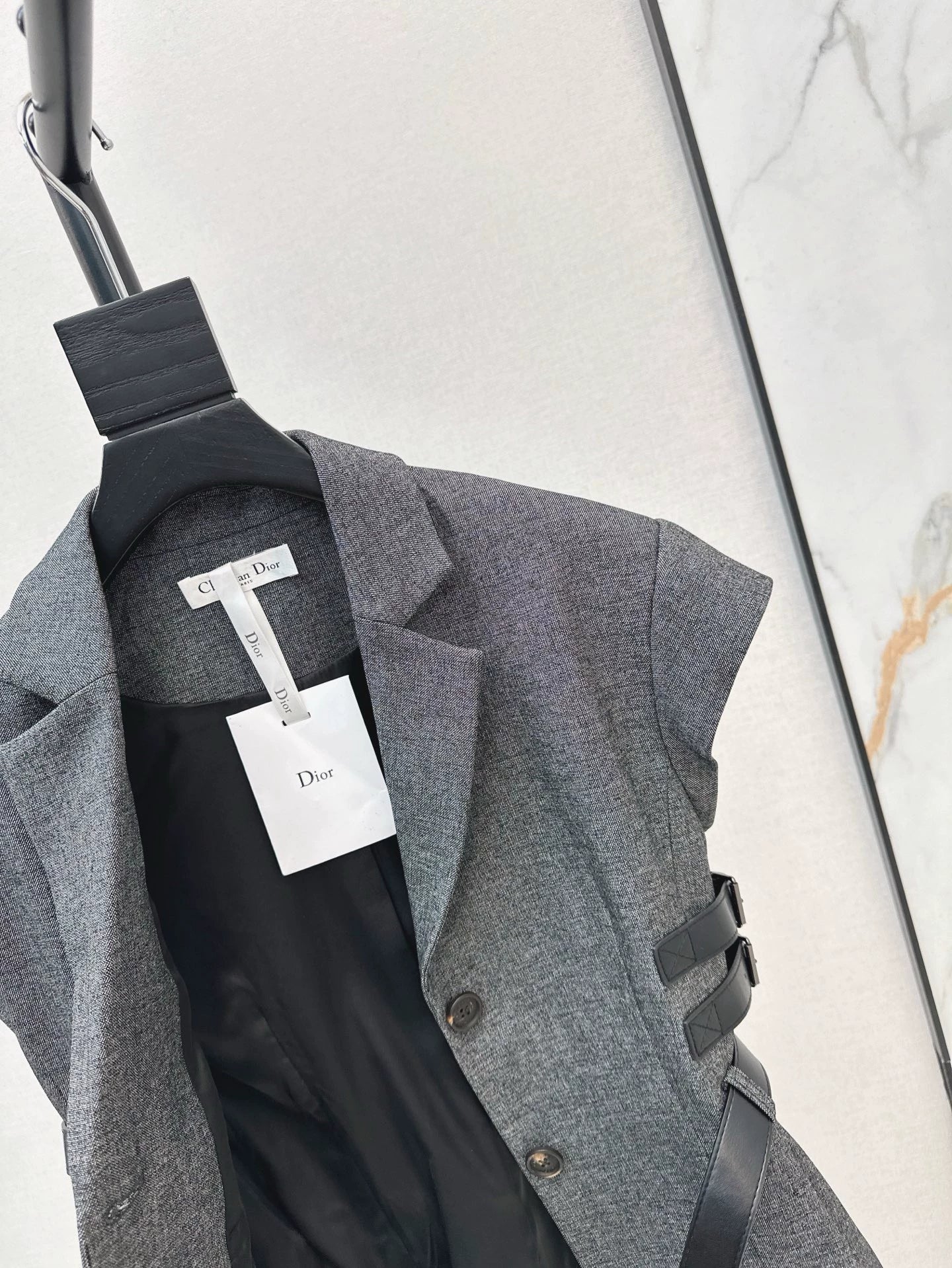 D 25 Spring/Summer New Drop-Sleeve Suit Short Jacket + Half Skirt