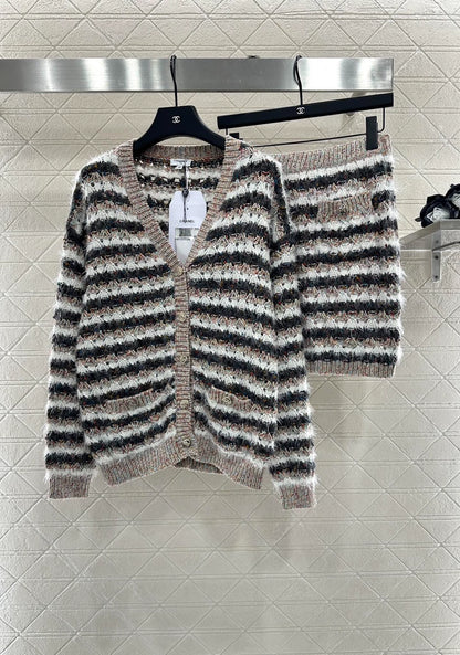 C 25fw Striped knitted cardigan and skirt set