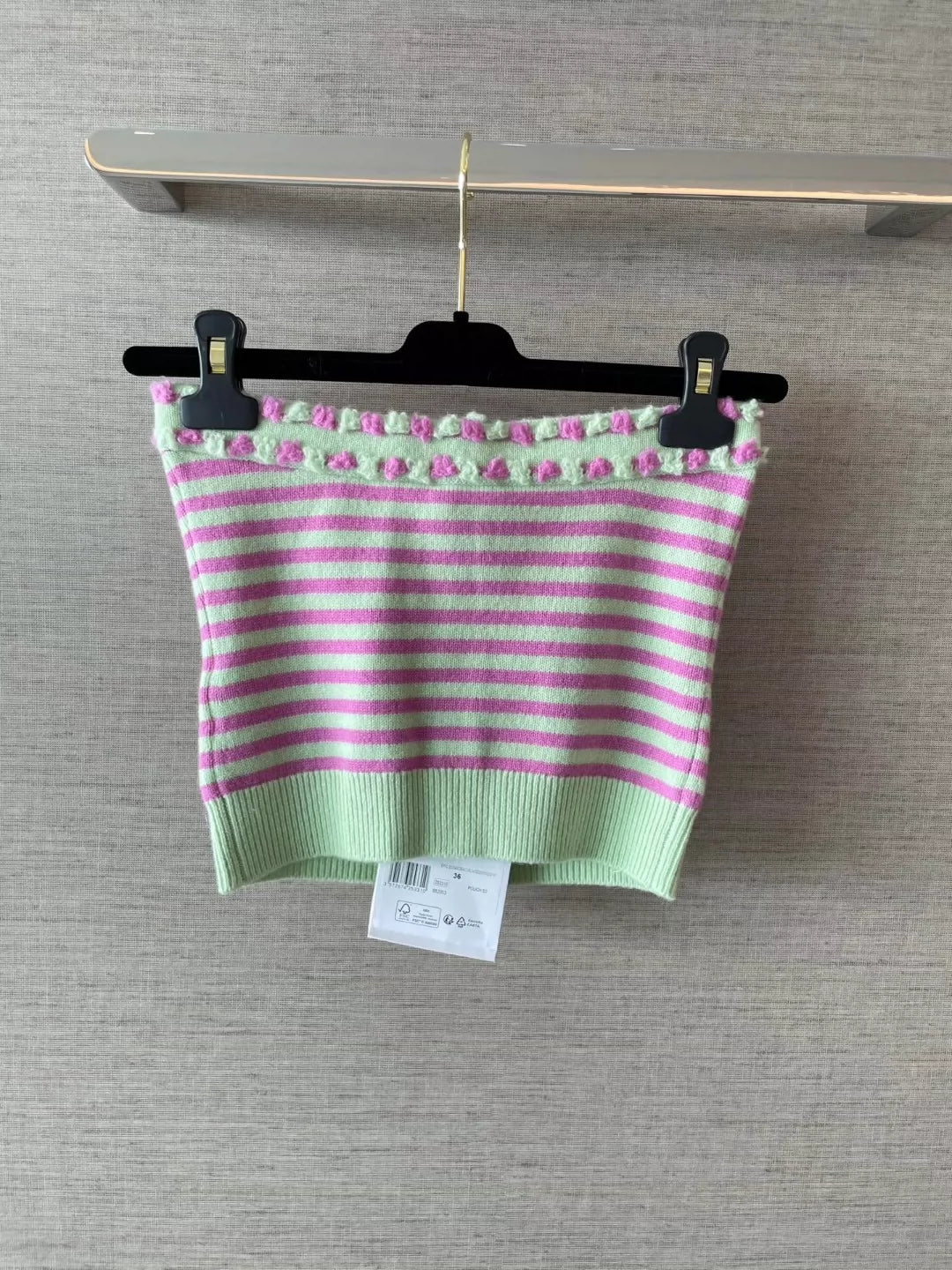 C 25 New Pink Stripe Sheath