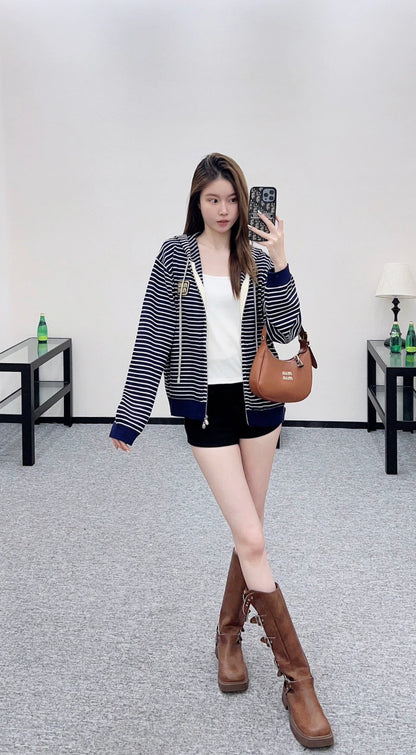 M 25 Hooded zip-up knit sweatshirt