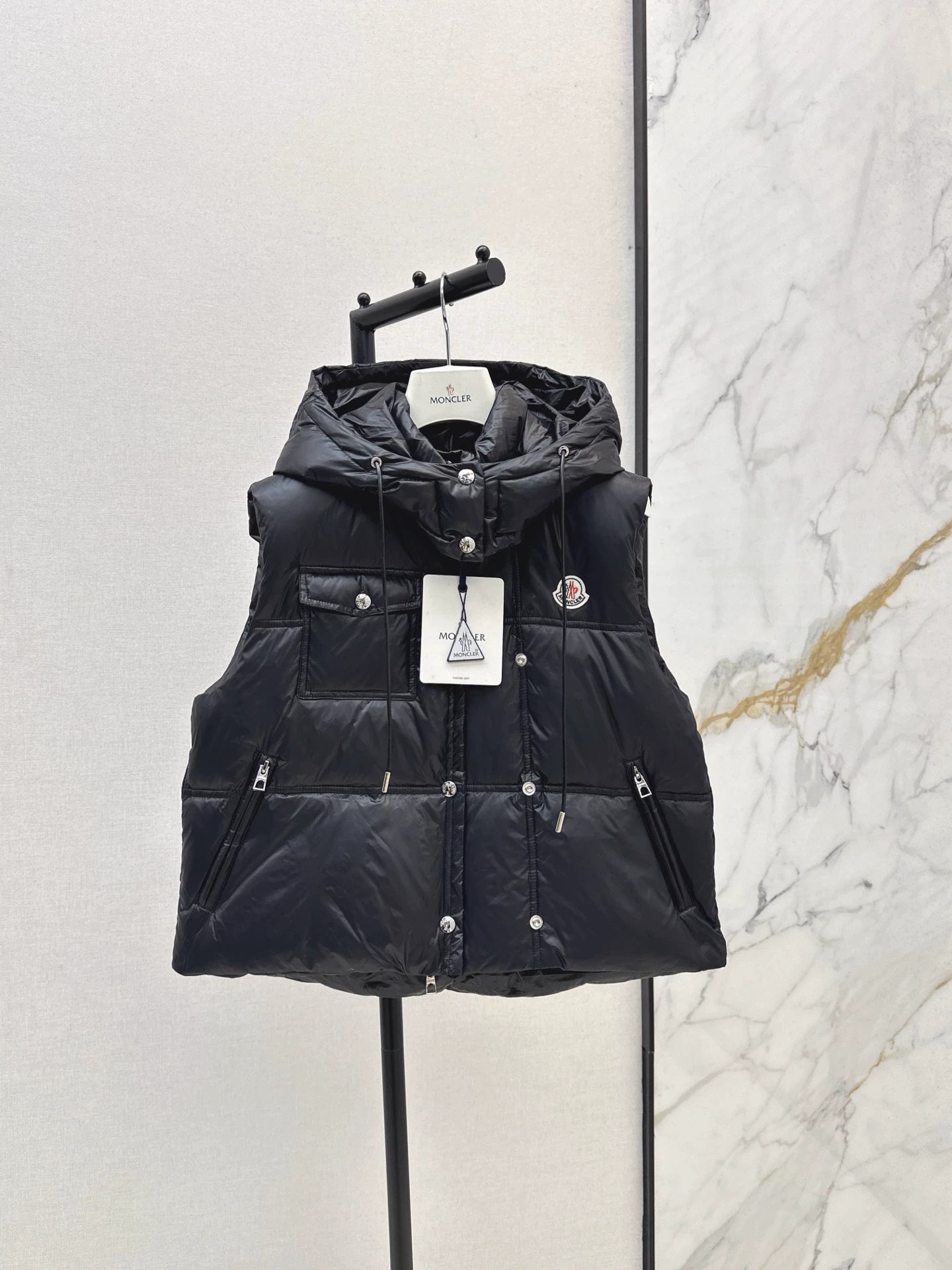 Mon 25 Detachable hooded stand-up collar down vest