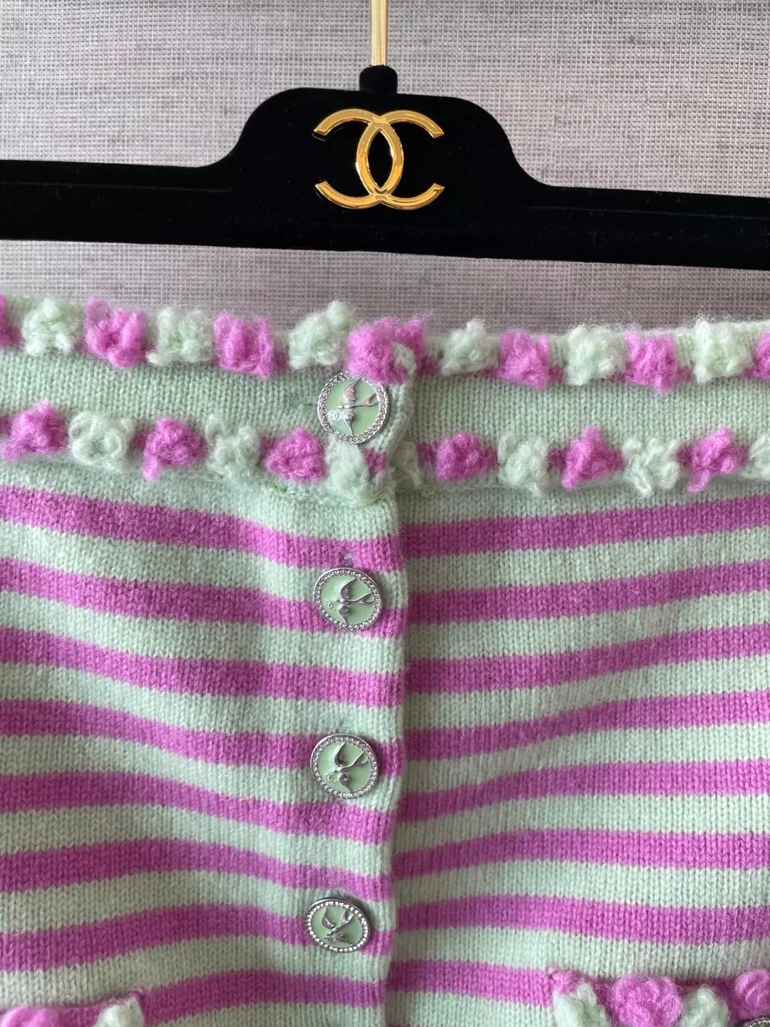 C 25 New Pink Stripe Sheath