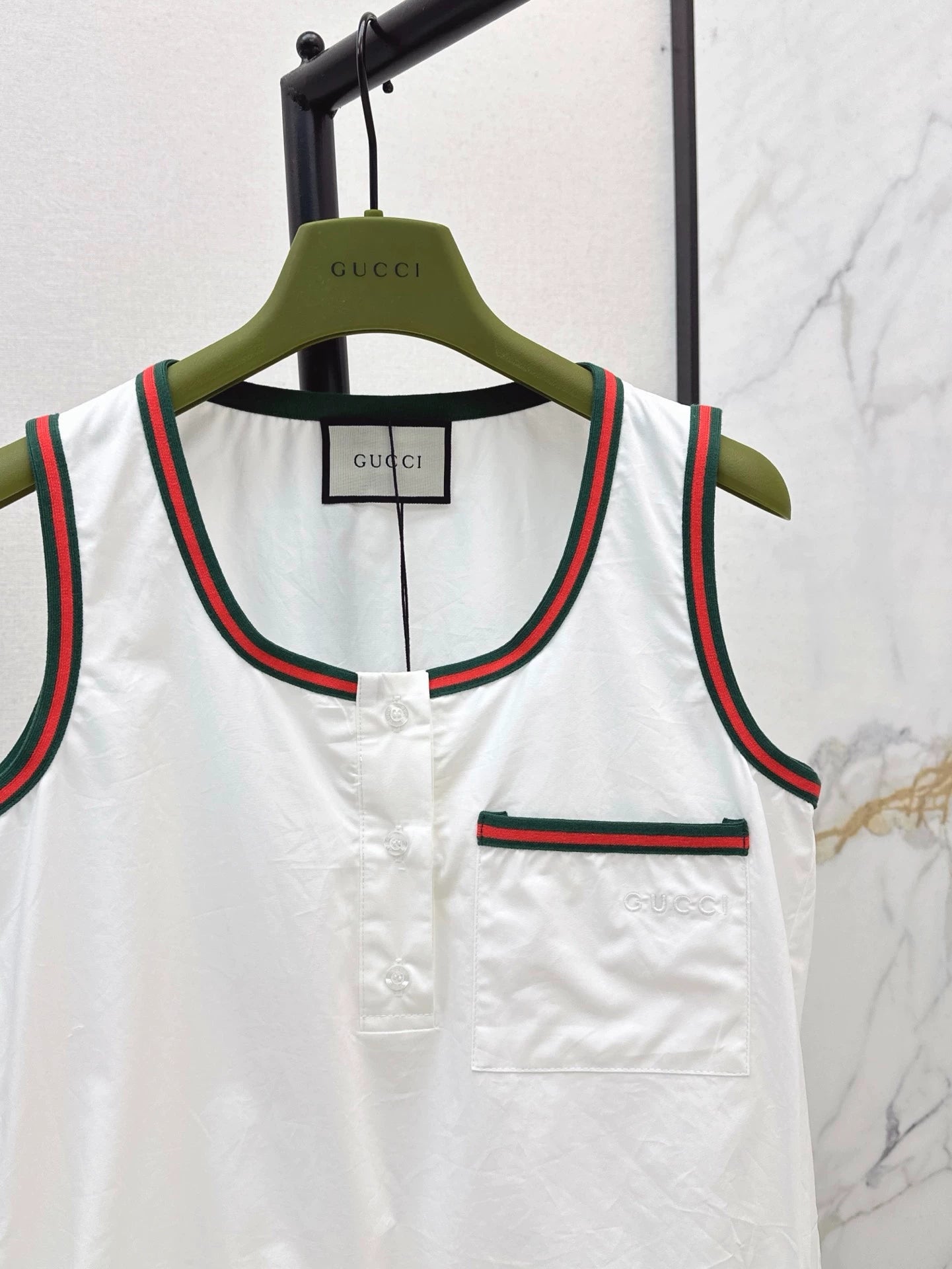 G 25 Spring and Summer New College Style Sleeveless Dresses