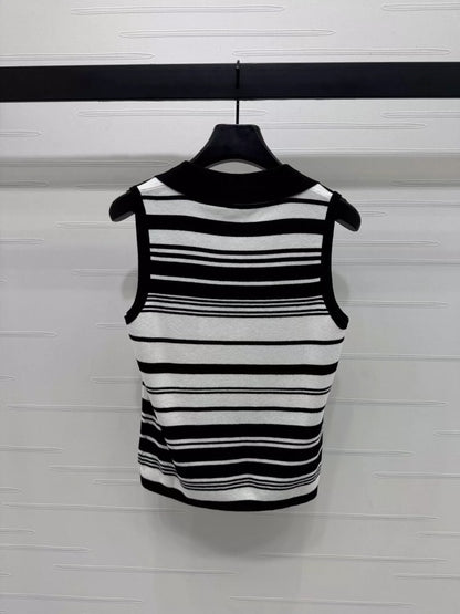 C 25 New Spring/Summer V-neck Embroidered Striped Knit Top Vest