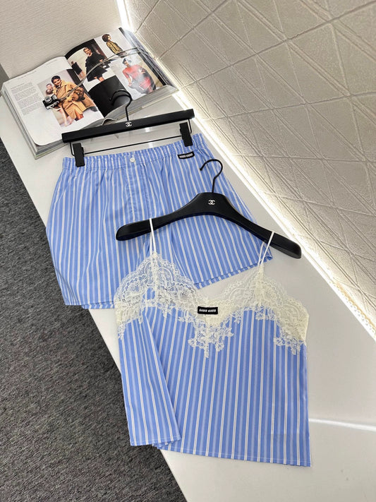 M 25 Lace suspender shorts set