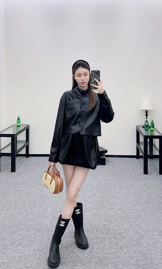 Mi 25 Sheepskin shirt and skirt set