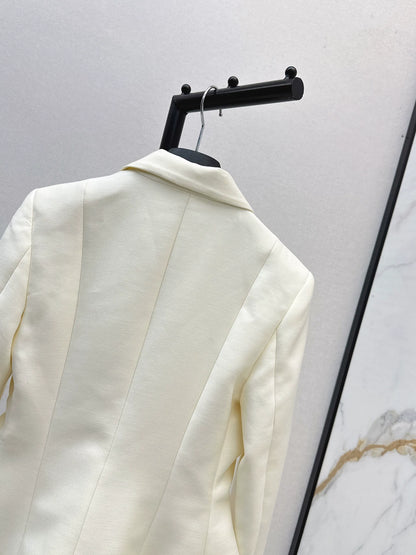 Di 25 Minimalist single breasted slim fit suit jacket
