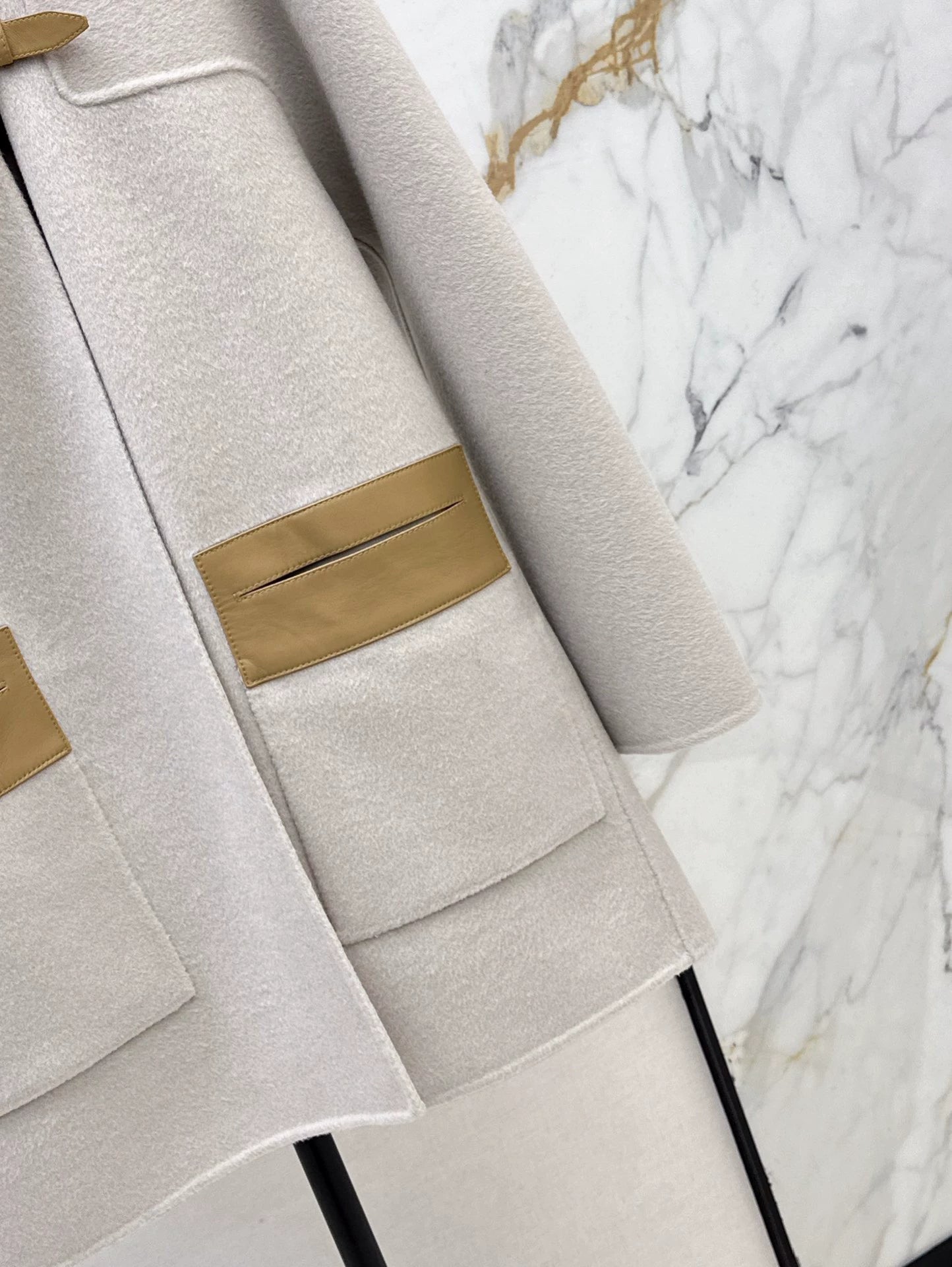 He 25fw Coats