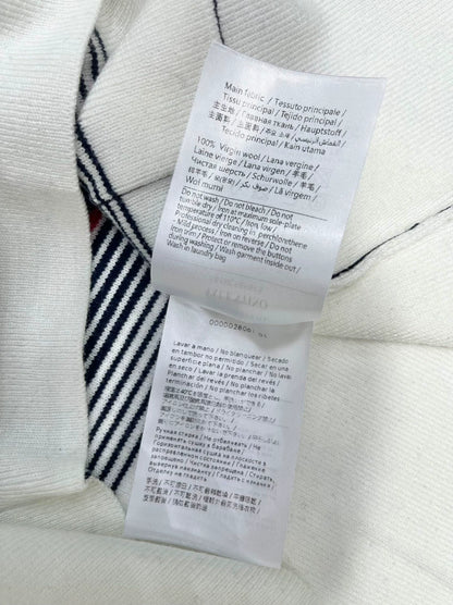 V 25 new embroidered letter V-neck long-sleeved knitted cardigan