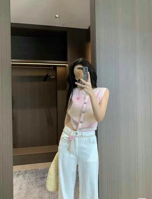 C 25 New Rainbow Color Knit Vest