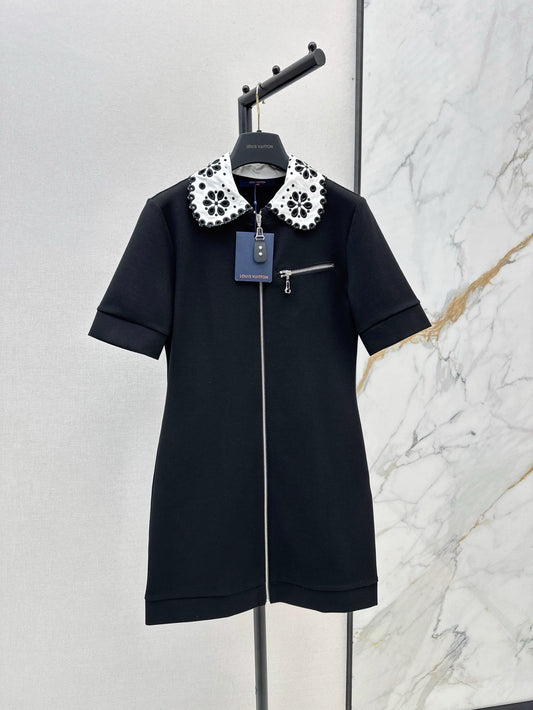 L 25 Spring/Summer Doll Neck Zipper Dress