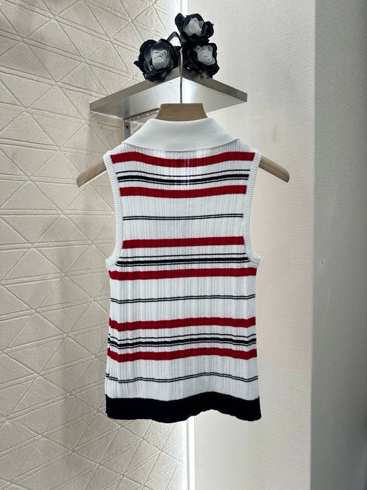 C 25 Turtleneck striped knit undershirt
