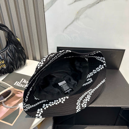 C 25 New Arrival Petal Print Bucket Hat