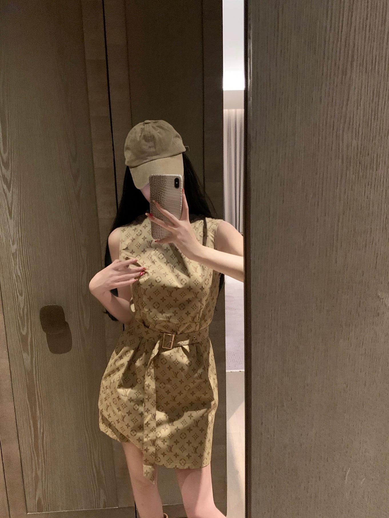 L 25 Khaki Belt Dress