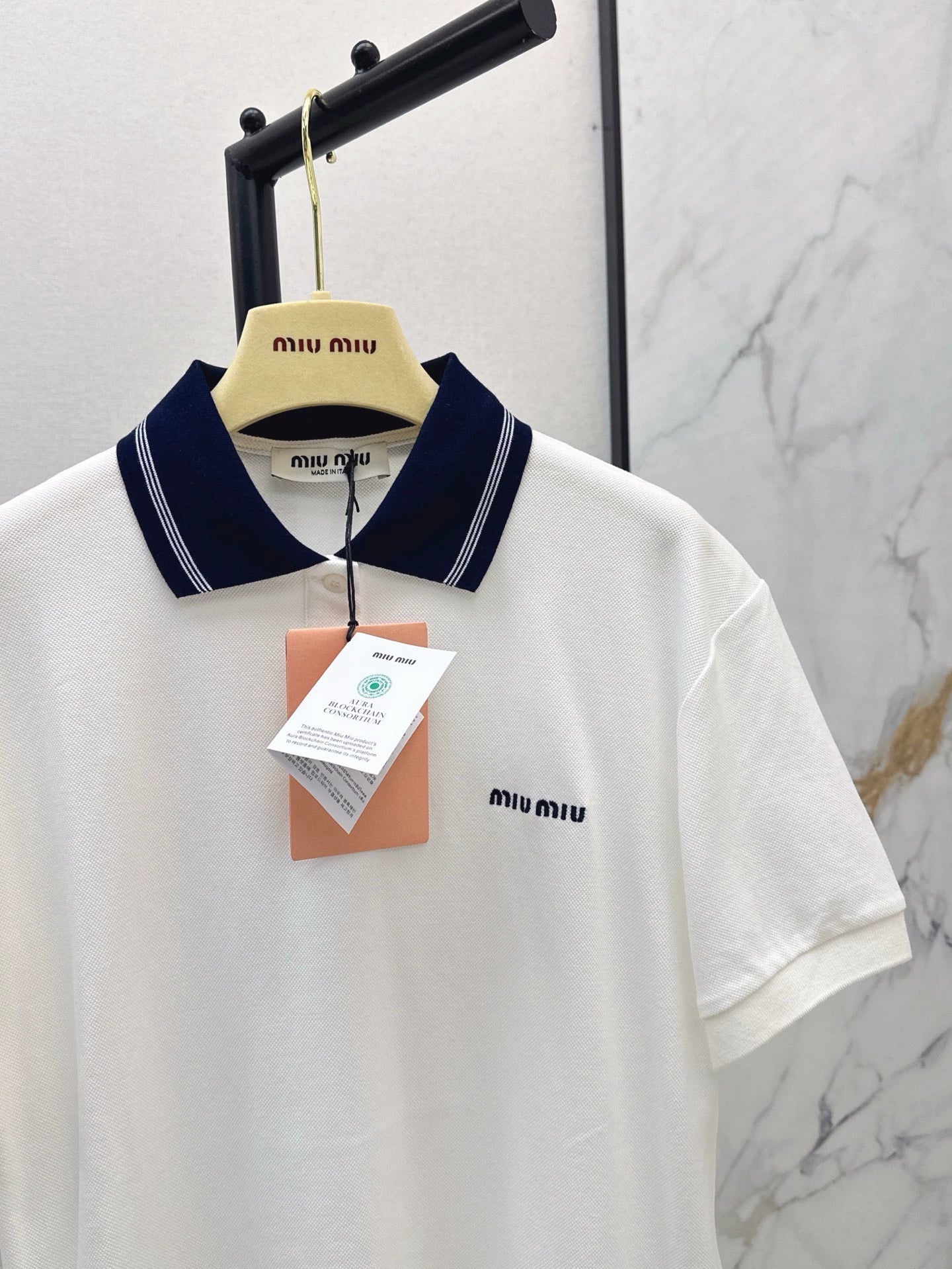M 25 embroidered logo short sleeve
