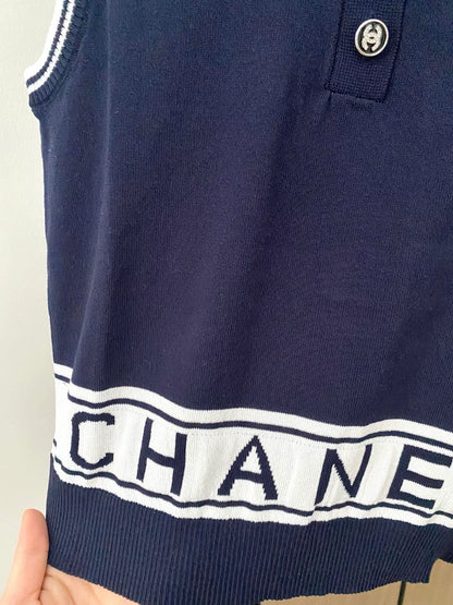 c 25 New Color Clash Letter Stripe Button Down Collar Sleeveless Knit Tank Top