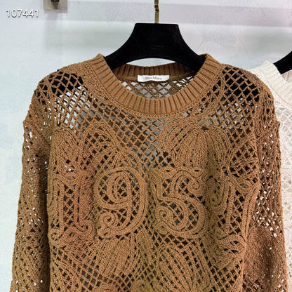 Ma 25 1961 Resort Style Flower Crafted Hollow Crochet Top!