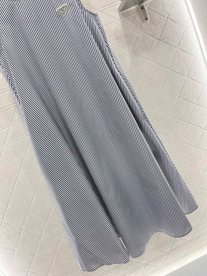 P 25 New Striped Sleeveless Dress