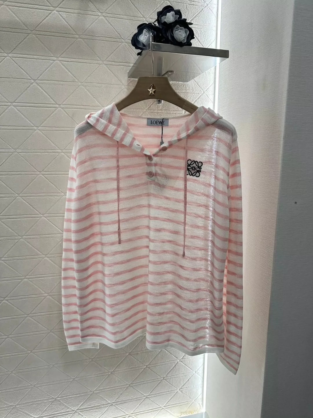 LO 25 spring and summer new Hooded striped knit sun top