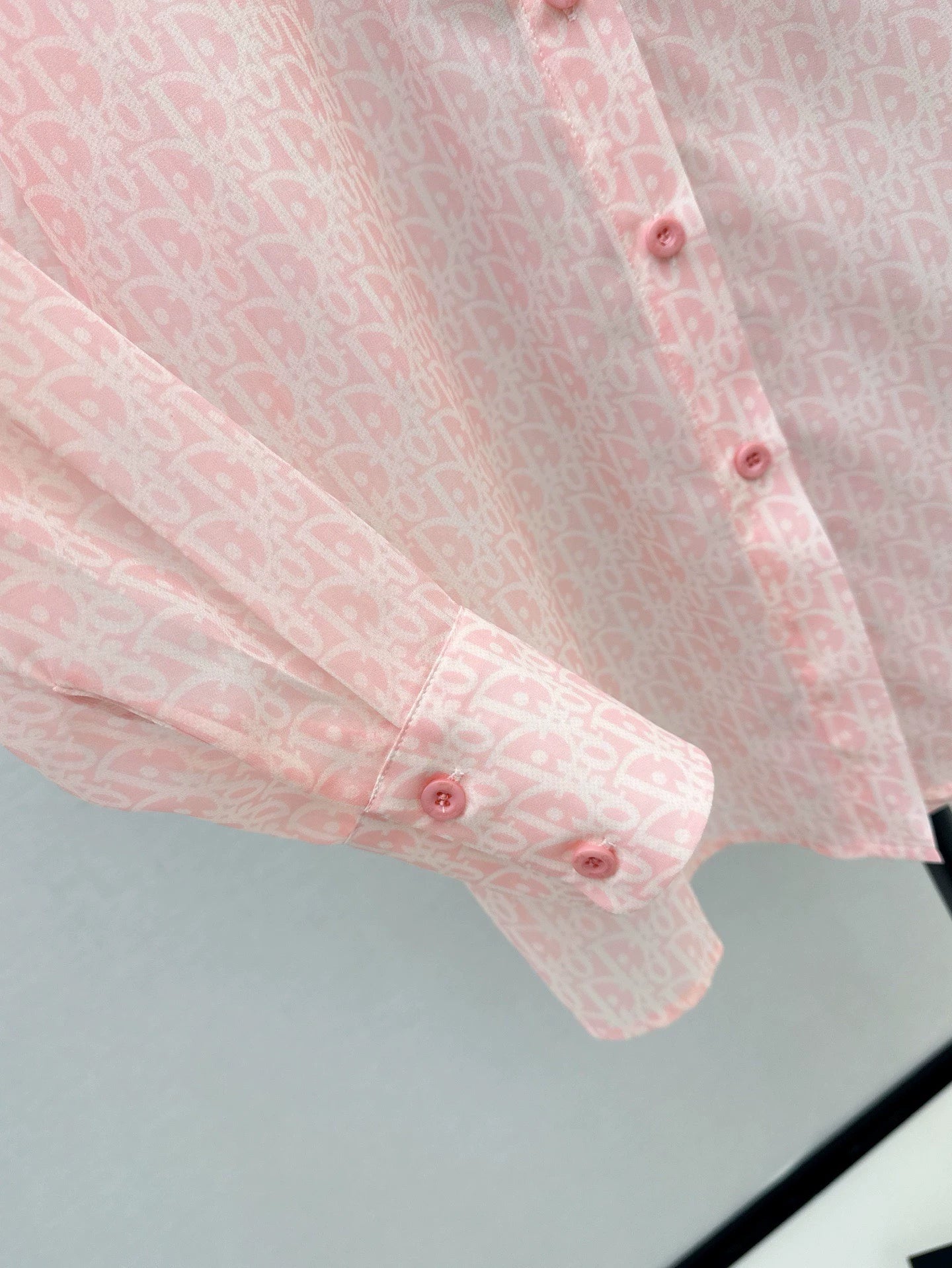 D 25 Spring/Summer Newest See-Through Blouse