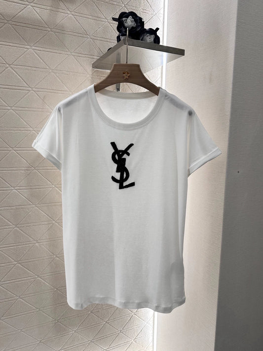 Y 25 Heavy Duty Beaded Embroidered Letter Short Sleeve T-Shirt (White Pink Green)
