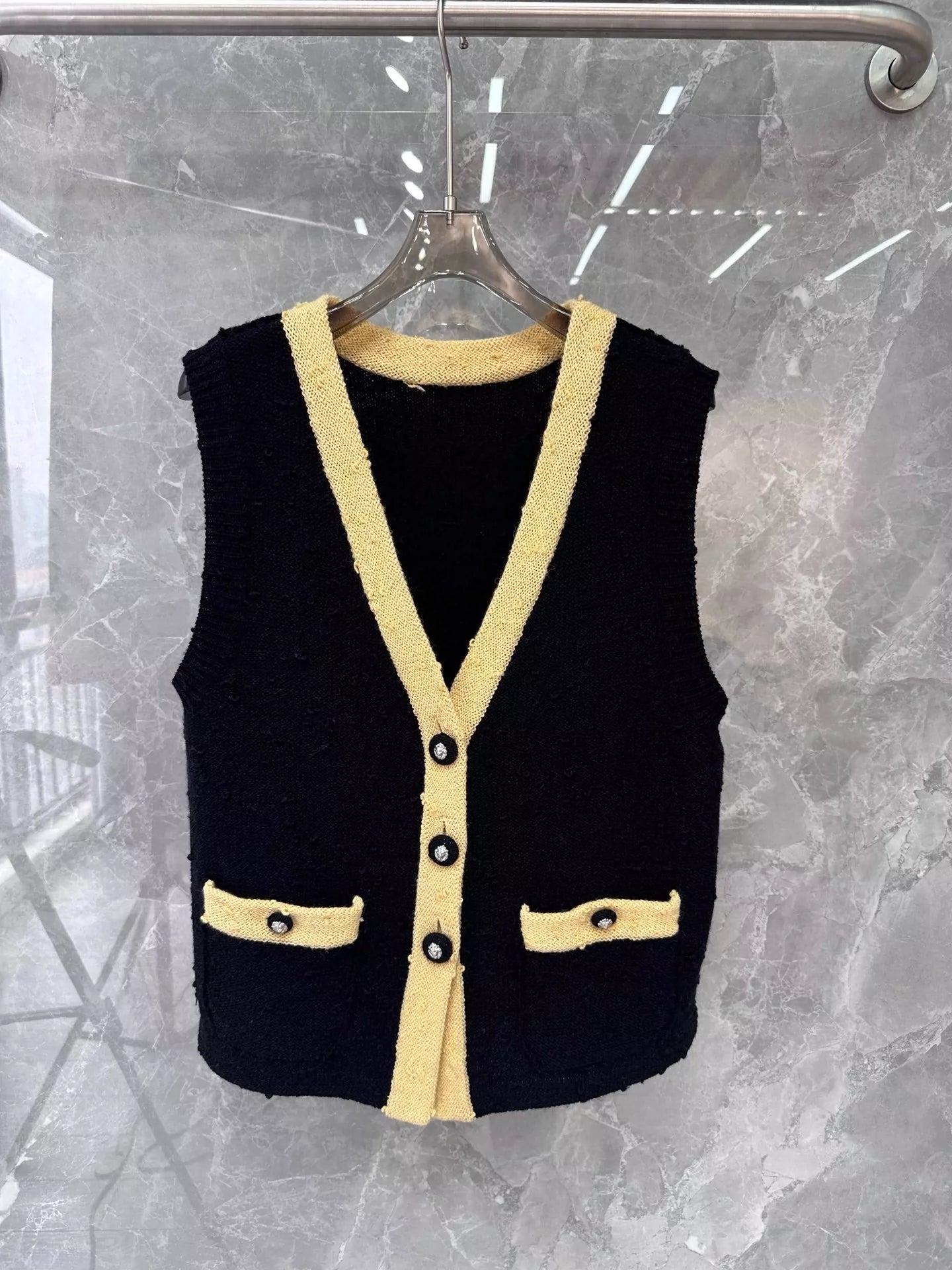C 24 Black vest with yellow trim