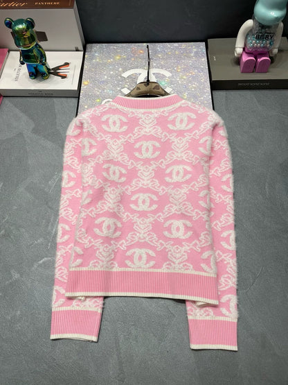 C 24 Autumn Style Three-Dimensional Jacquard Temperament Cardigan