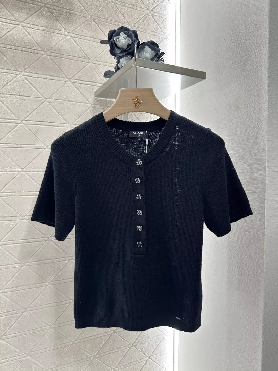 C 25 spring and summer new Flying Swallow logo buttons knitted short sleeve