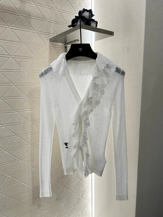 D 25 3D Lace Lapel Knit Top