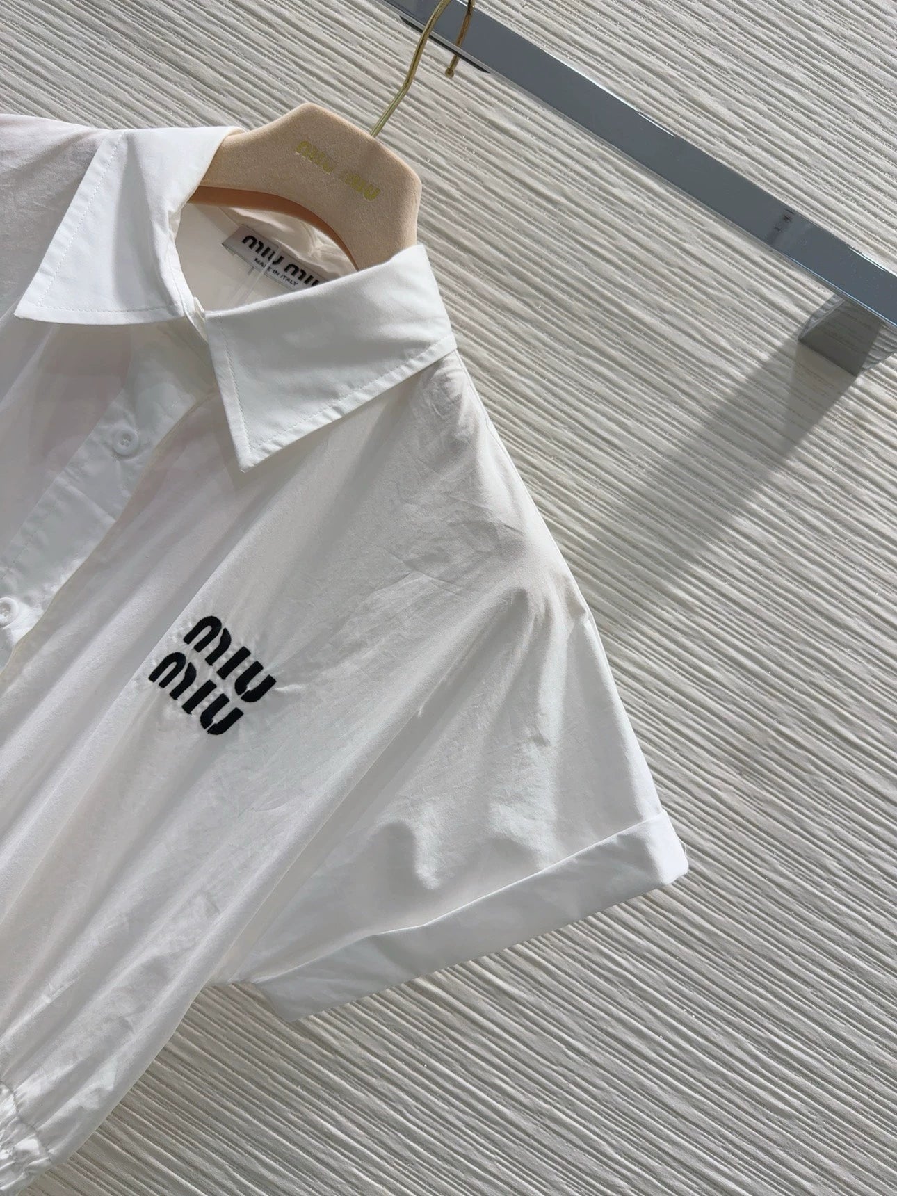 M 25 Pure white shirt dress