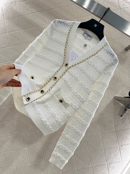 C 25 Cable-knit cardigan
