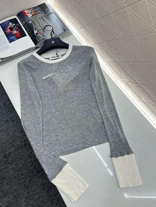 M 25 Simple, lettered, slim-fit base layer