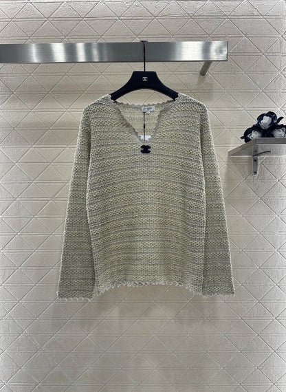 C 25 Horizontal striped knitted long sleeves
