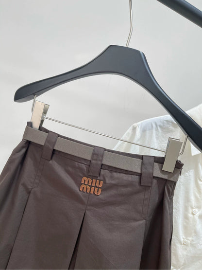 M 25 cocoa brown belt pleated skirt