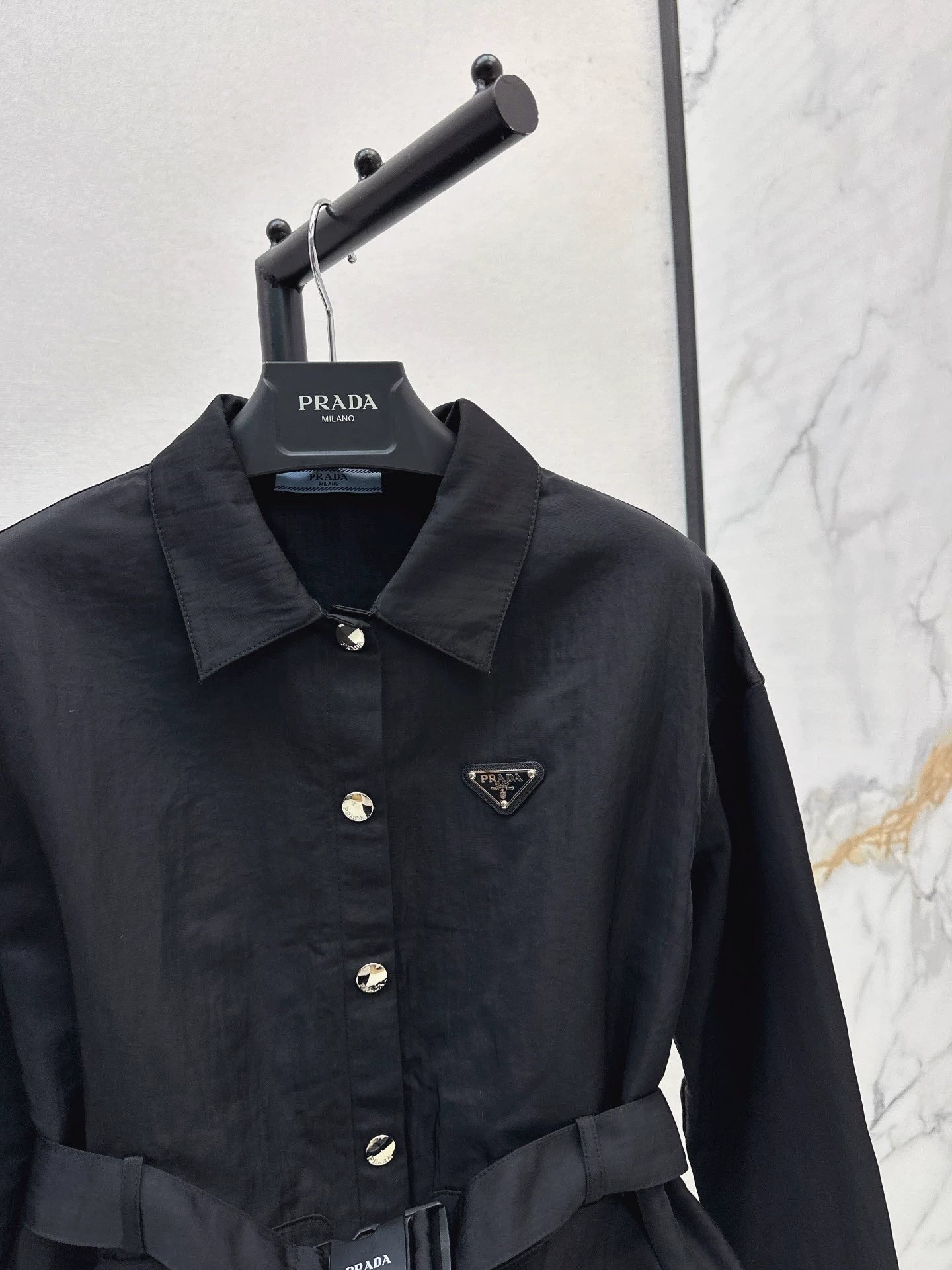 Pr 25 Shirt-style functional button jacket