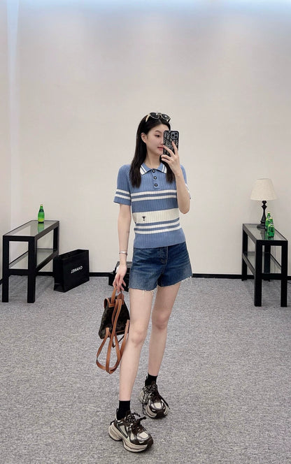 D 25 Spring/Summer New Lapel Stripe Knit Top