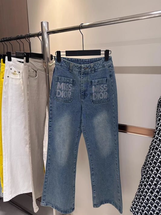D 25 Jeans with rhinestone front pockets